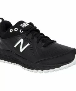 New Balance Fresh Foam Velo v2 Women's Low Turf Shoes