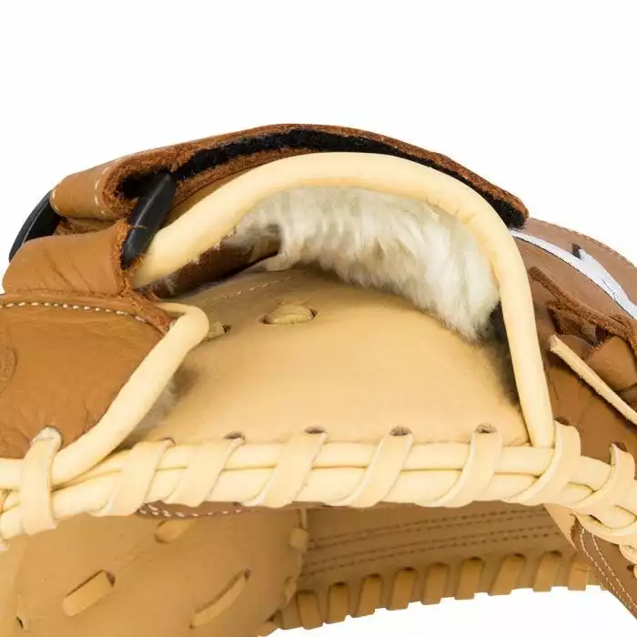 All-Star Pro 33.5" Youth Fastpitch Softball Catcher's Mitt 6 All-Star Pro 33.5" Youth Fastpitch Softball Catcher's Mitt - Image 6