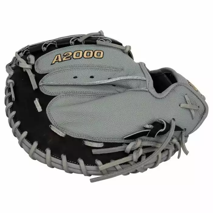 Wilson A2000 CM34 SuperSkin Fastpitch Catcher's Mitt - 2021 Model 4 Wilson A2000 CM34 SuperSkin Fastpitch Catcher's Mitt - 2021 Model - Image 4