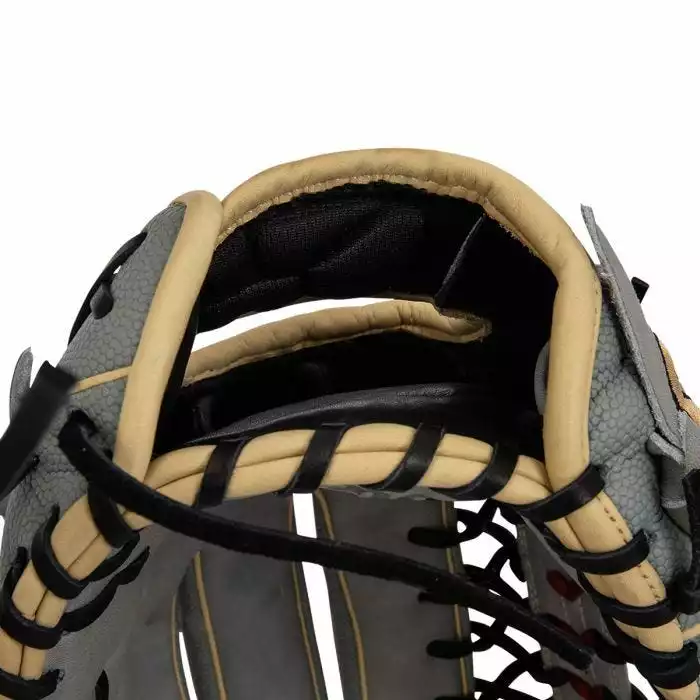 Wilson A2000 T125 SuperSkin 12.5" Fastpitch Softball Glove - 2021 Model 6 Wilson A2000 T125 SuperSkin 12.5" Fastpitch Softball Glove - 2021 Model - Image 6