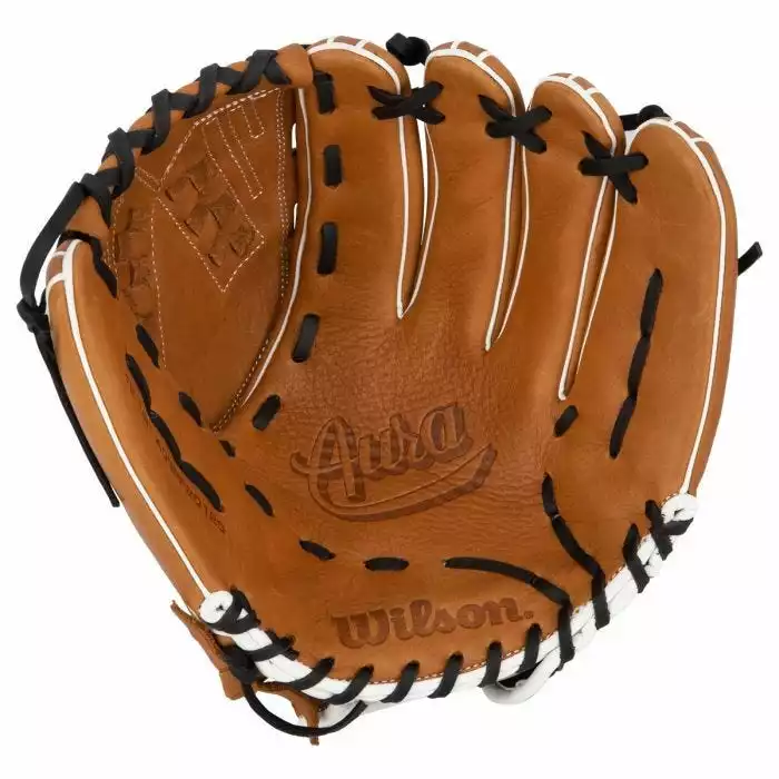 Wilson Aura 12.5" Fastpitch Softball Glove 2 Wilson Aura 12.5" Fastpitch Softball Glove - Image 2